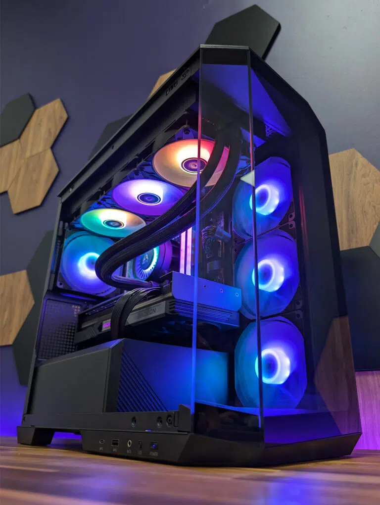 PC gamer Chief RX 9070 XT